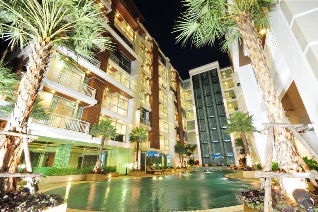 Recently Renovated Pool View Apartment In Modern Complex Patong Zewnętrze zdjęcie